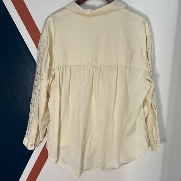 Elegant Cream Women's Blouse with Floral Eyelet Detailing Cottagecore - Picture 7 of 7